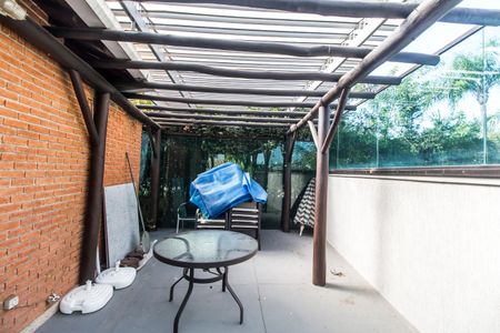 Casa de condomínio à venda com 1450m², 5 quartos e 3 vagasÁrea comum