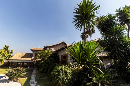 Casa de condomínio à venda com 1450m², 5 quartos e 3 vagasFachada