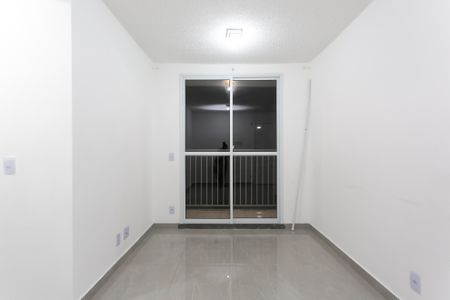 Sala de apartamento para alugar com 2 quartos, 40m² em Cidade Líder, São Paulo