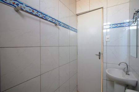 Casa para alugar com 40m², 2 quartos e sem vagaBanheiro