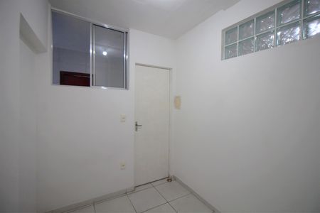 Quarto 2 de casa para alugar com 2 quartos, 40m² em Maria Virgínia, Belo Horizonte
