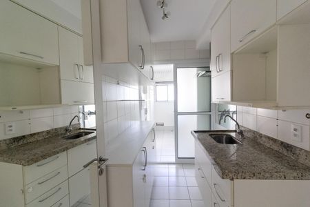 Apartamento à venda com 80m², 3 quartos e 2 vagas Apartamento à venda com 80m², 3 quartos e 2 vagasCozinha
