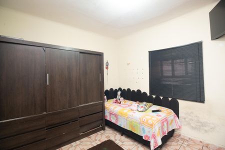 Casa à venda com 500m², 5 quartos e 2 vagasQuarto 2