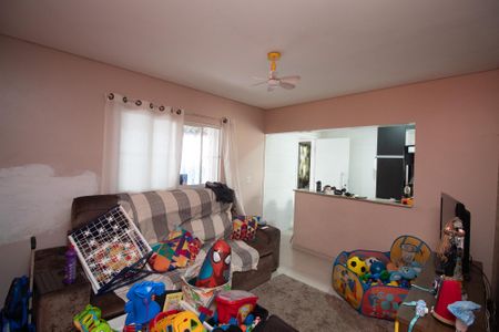 Casa à venda com 500m², 5 quartos e 2 vagasQuarto 4