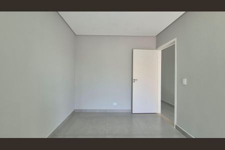 Casa à venda com 140m², 3 quartos e 2 vagasSuíte