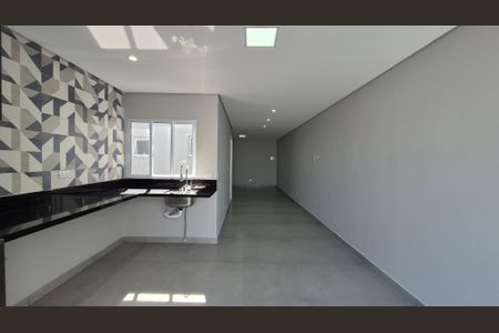 Casa à venda com 140m², 3 quartos e 2 vagasCobertura