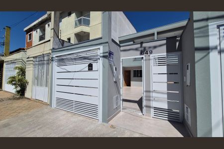 Casa à venda com 140m², 3 quartos e 2 vagasFachada