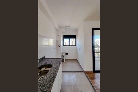 Apartamento à venda com 42m², 2 quartos e 1 vagaCozinha e Área de Serviço