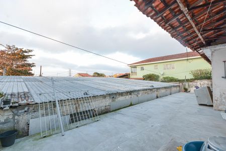 Casa à venda com 500m², 2 quartos e 3 vagas Casa à venda com 500m², 2 quartos e 3 vagasQuintal