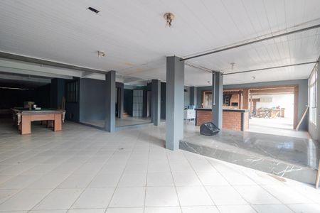 Casa à venda com 870m², 3 quartos e 6 vagas Casa à venda com 870m², 3 quartos e 6 vagasÁrea Gourmet