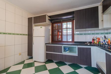 Casa à venda com 870m², 3 quartos e 6 vagas Casa à venda com 870m², 3 quartos e 6 vagasCozinha