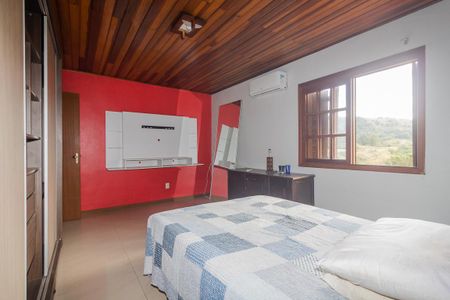 Casa à venda com 870m², 3 quartos e 6 vagas Casa à venda com 870m², 3 quartos e 6 vagasSuíte