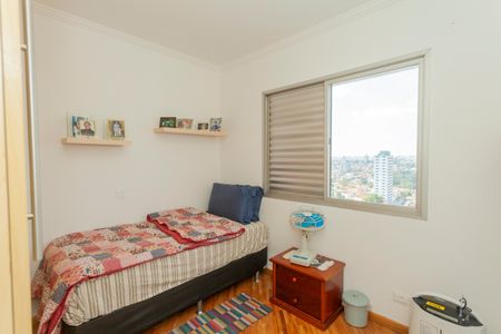 Apartamento para alugar com 83m², 2 quartos e 2 vagasQuarto 