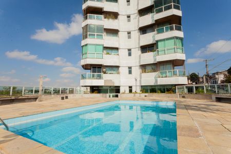Apartamento para alugar com 83m², 2 quartos e 2 vagasÁrea comum - Piscina