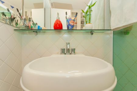 Apartamento para alugar com 83m², 2 quartos e 2 vagasBanheiro da Suíte