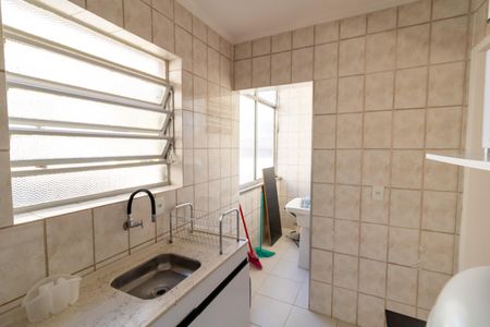 Apartamento para alugar com 41m², 1 quarto e sem vagaCozinha e Área de Serviço