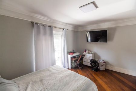 Casa de condomínio à venda com 695m², 5 quartos e 6 vagasSuíte 1