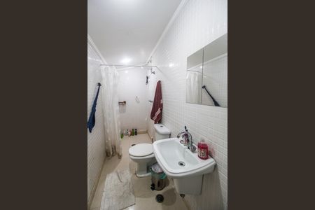 Casa de condomínio à venda com 695m², 5 quartos e 6 vagasBanheiro