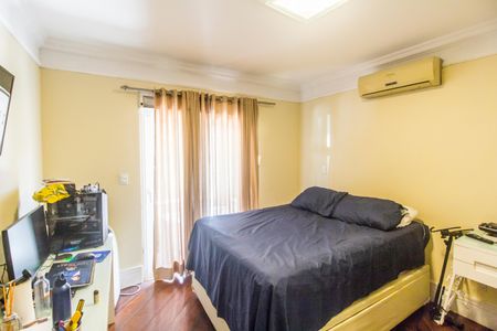 Casa de condomínio à venda com 695m², 5 quartos e 6 vagasSuíte 2