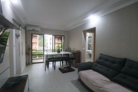 Apartamento para alugar com 73m², 2 quartos e 1 vaga Apartamento para alugar com 73m², 2 quartos e 1 vagaSala