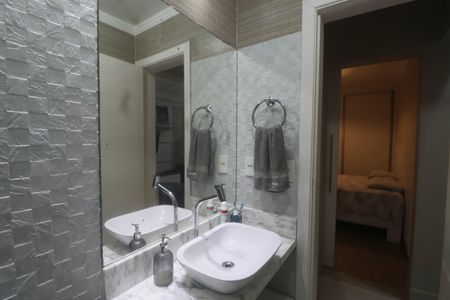 Apartamento para alugar com 73m², 2 quartos e 1 vaga Apartamento para alugar com 73m², 2 quartos e 1 vagaBanheiro Social