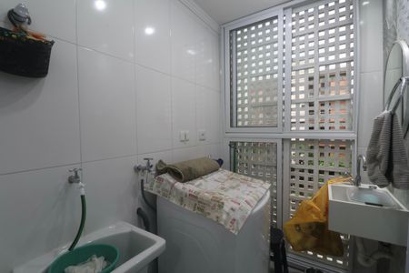 Apartamento para alugar com 73m², 2 quartos e 1 vaga Apartamento para alugar com 73m², 2 quartos e 1 vagaÁrea de Serviço