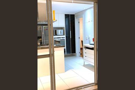 Apartamento à venda com 204m², 4 quartos e 4 vagas