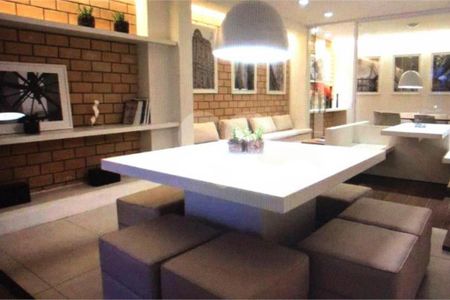 Apartamento à venda com 204m², 4 quartos e 4 vagas