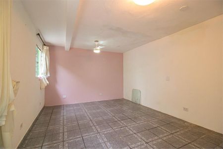 Casa à venda com 2 quartos, 150m² em Jardim Caravelas, São Paulo
