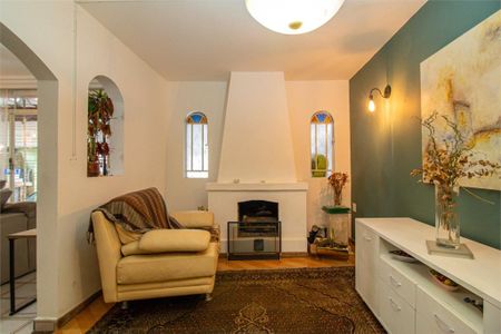 Casa à venda com 2 quartos, 150m² em Jardim Caravelas, São Paulo