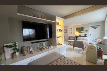 Apartamento à venda com 115m², 2 quartos e 2 vagas