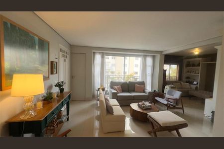 Apartamento à venda com 2 quartos, 115m² em Real Parque, São Paulo