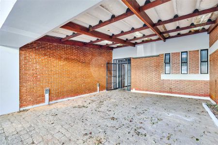 Casa à venda com 3 quartos, 231m² em Brooklin, São Paulo