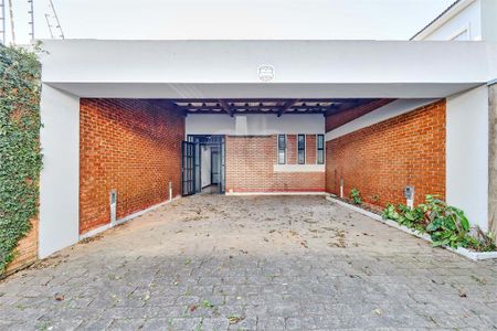 Casa à venda com 3 quartos, 231m² em Brooklin, São Paulo