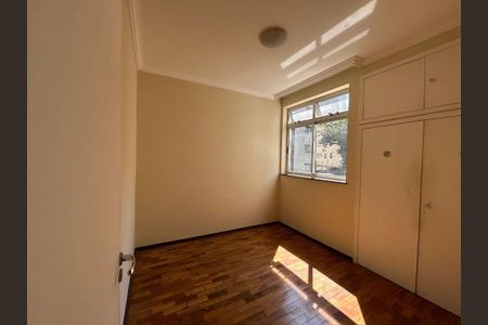 Apartamento à venda com 3 quartos, 80m² em Anchieta, Belo Horizonte