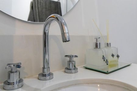 Apartamento à venda com 36m², 2 quartos e 2 vagasBanheiro social