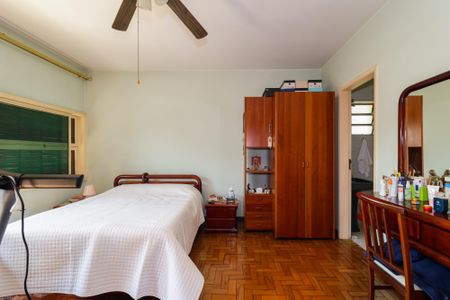 Casa à venda com 350m², 3 quartos e 2 vagasSuíte 