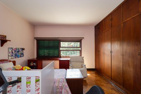 Casa à venda com 350m², 3 quartos e 2 vagasQuarto 1