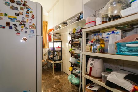 Casa à venda com 350m², 3 quartos e 2 vagasDespensa