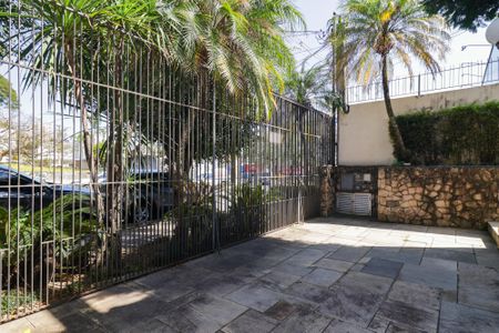 Casa à venda com 350m², 3 quartos e 2 vagasÁrea externa
