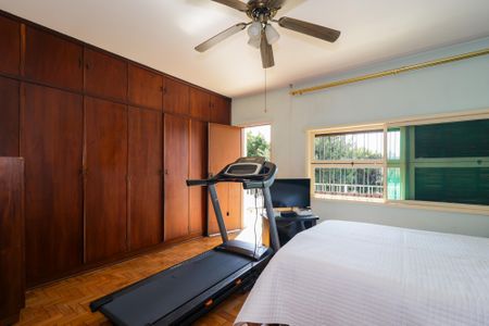 Casa à venda com 350m², 3 quartos e 2 vagasSuíte 