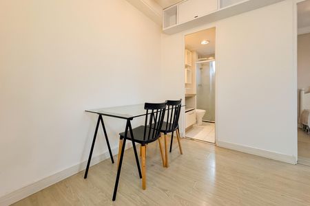 Apartamento à venda com 35m², 1 quarto e sem vaga Apartamento à venda com 35m², 1 quarto e sem vagaSala