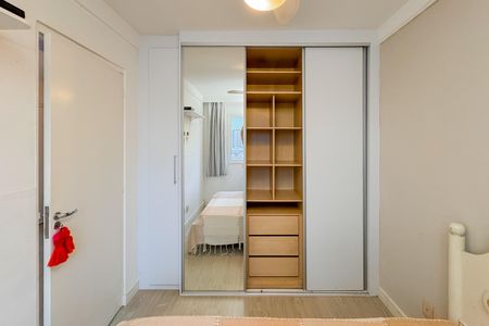 Apartamento à venda com 35m², 1 quarto e sem vaga Apartamento à venda com 35m², 1 quarto e sem vagaQuarto