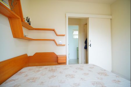 Apartamento à venda com 73m², 2 quartos e 1 vagaQuarto 2