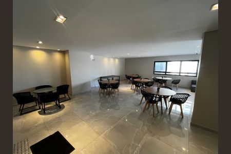 Studio à venda com 26m², 1 quarto e sem vagaÁrea comum - Salão de festas