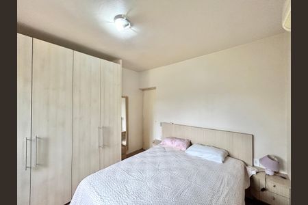 Casa à venda com 100m², 2 quartos e sem vaga Casa à venda com 100m², 2 quartos e sem vagaQuarto 2