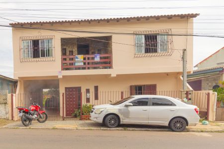 Casa à venda com 289m², 5 quartos e 3 vagasFachada