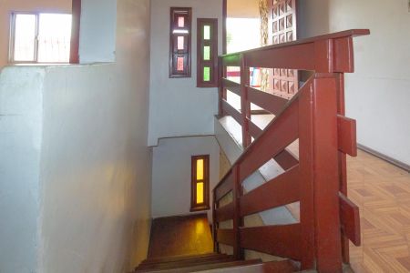 Casa à venda com 289m², 5 quartos e 3 vagasCorredor de entrada