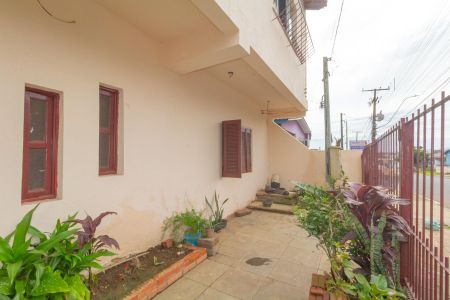 Casa à venda com 289m², 5 quartos e 3 vagasJardim/Fachada