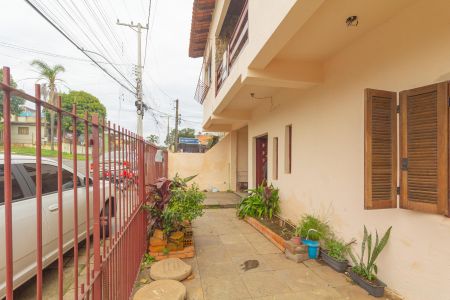 Casa à venda com 289m², 5 quartos e 3 vagasJardim/Fachada